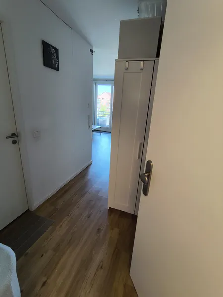 Geräumige 1-Zimmer-Wohnung in Biesdorf zu untervermieten — photo 1